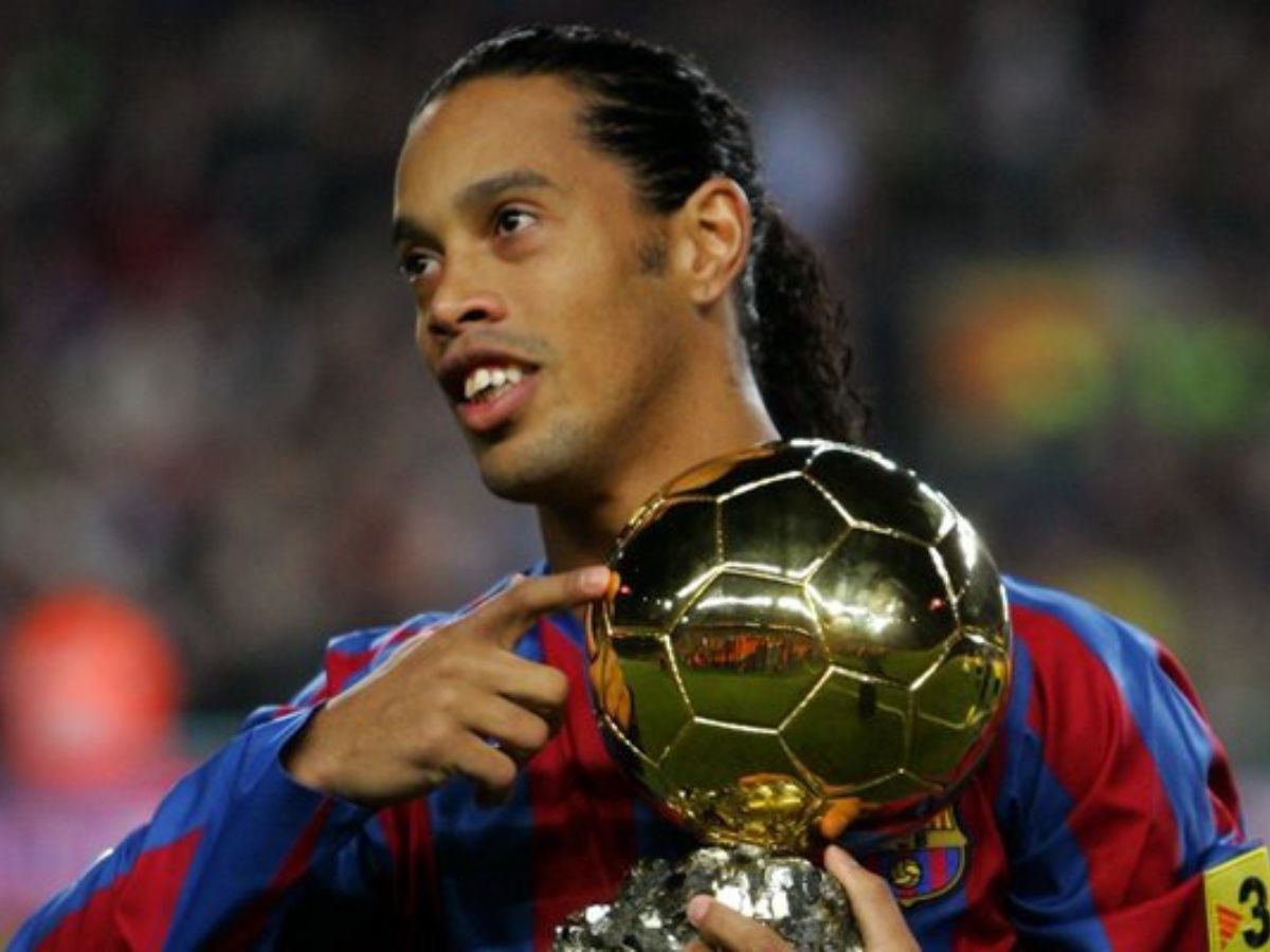 Thời thơ ấu và sự nghiệp đầu tiên của Ronaldinho